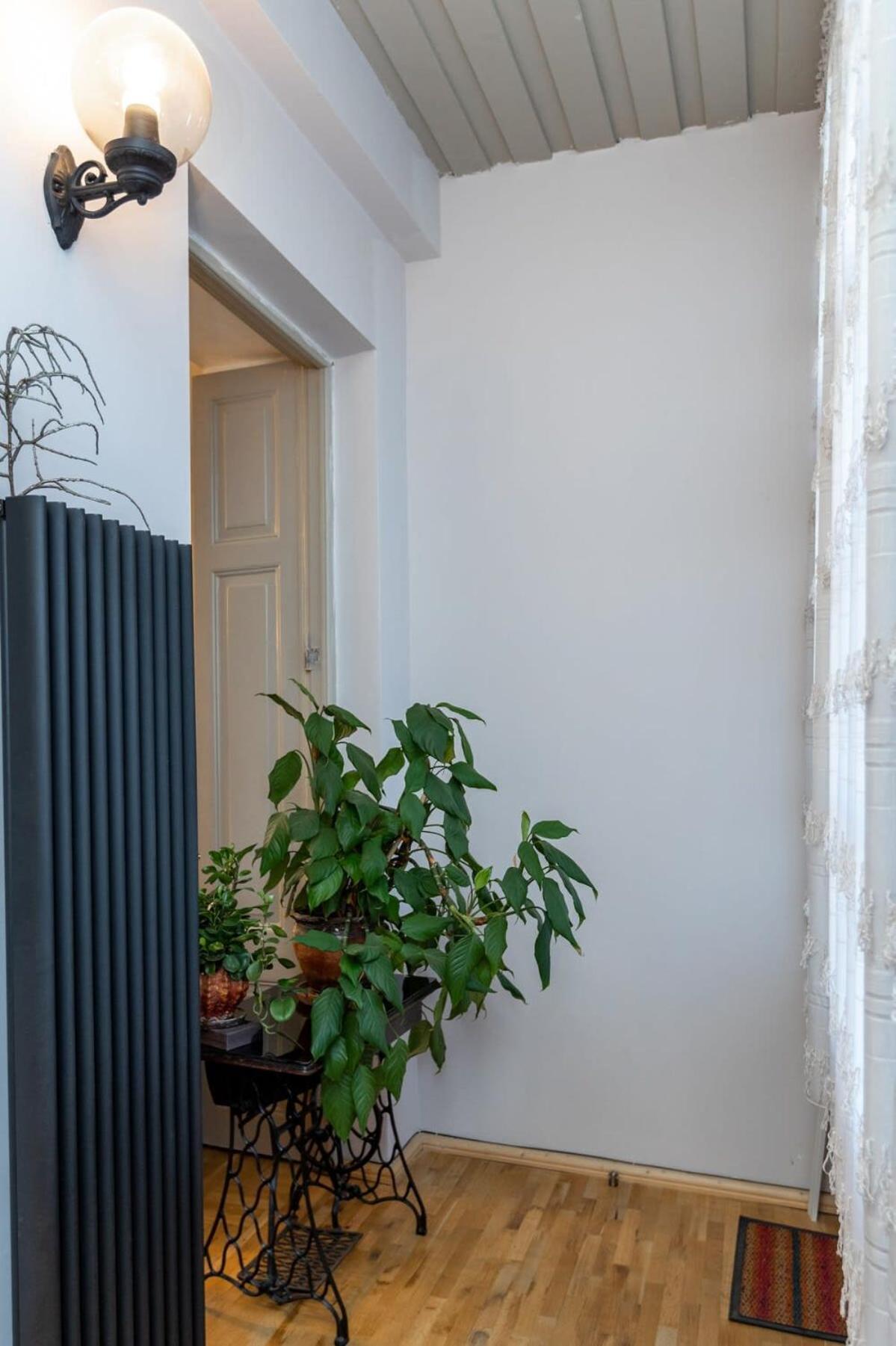 Stylish 2Br Apt In The Heart Of Old Τυφλίδα Εξωτερικό φωτογραφία