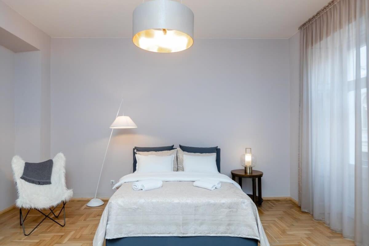 Stylish 2Br Apt In The Heart Of Old Τυφλίδα Εξωτερικό φωτογραφία